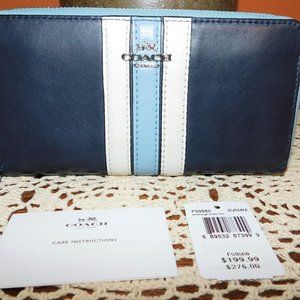 COACH ACCORDIAN WALLET
